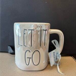 Rae Dunn Disney Mug - Elsa Frozen